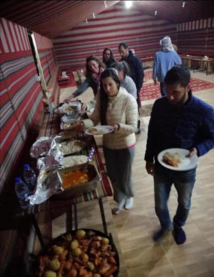 Wadi Rum Local Guide Camp מראה חיצוני תמונה