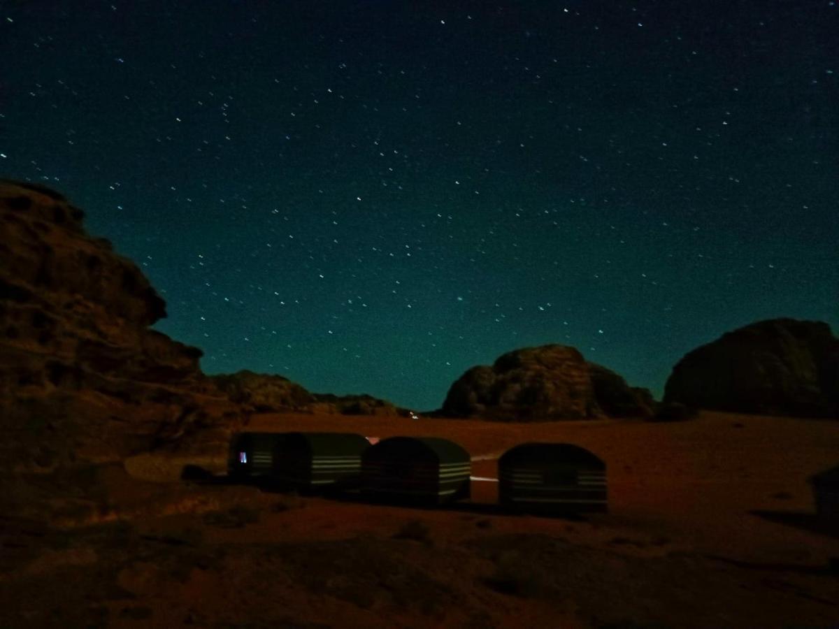 Wadi Rum Local Guide Camp מראה חיצוני תמונה