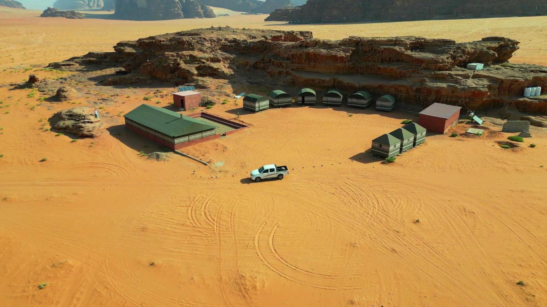 Wadi Rum Local Guide Camp מראה חיצוני תמונה