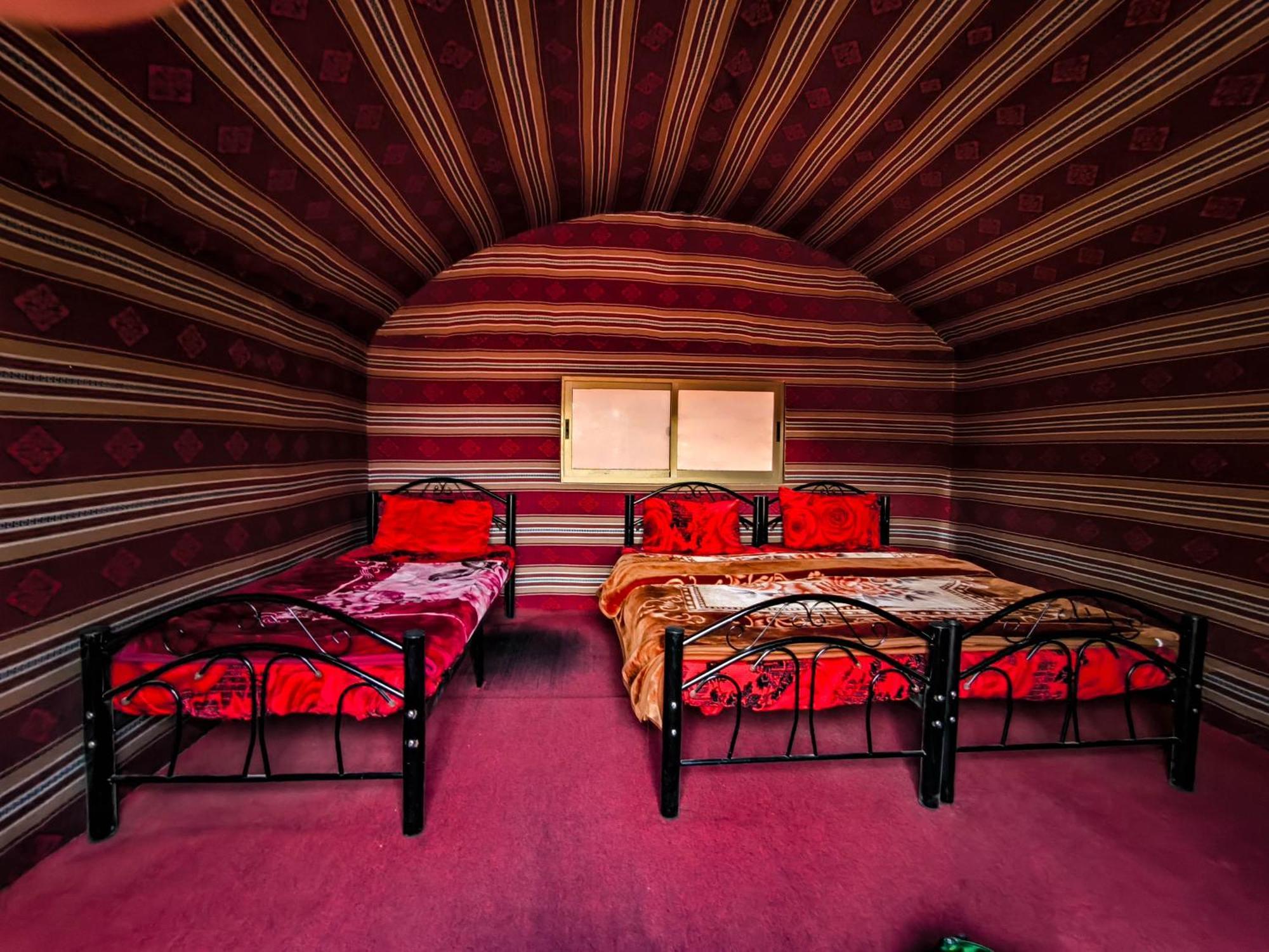 Wadi Rum Local Guide Camp מראה חיצוני תמונה