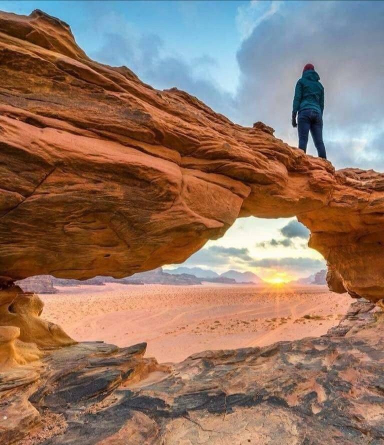 Wadi Rum Local Guide Camp מראה חיצוני תמונה